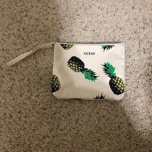 Guess Cosmetic Bag comes with Extra (last pic)